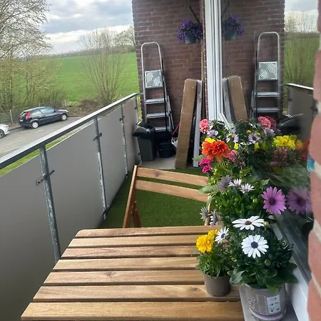 Helle Mit Balkon 5 Minuten Zum Pool 60q ,otopark ,netflix * Bielefeld