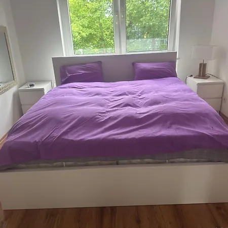 Apartment Helle Mit Balkon 5 Minuten Zum Pool 60q ,otopark ,netflix Bielefeld