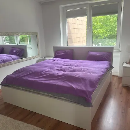 Helle Mit Balkon 5 Minuten Zum Pool 60q ,otopark ,netflix Bielefeld