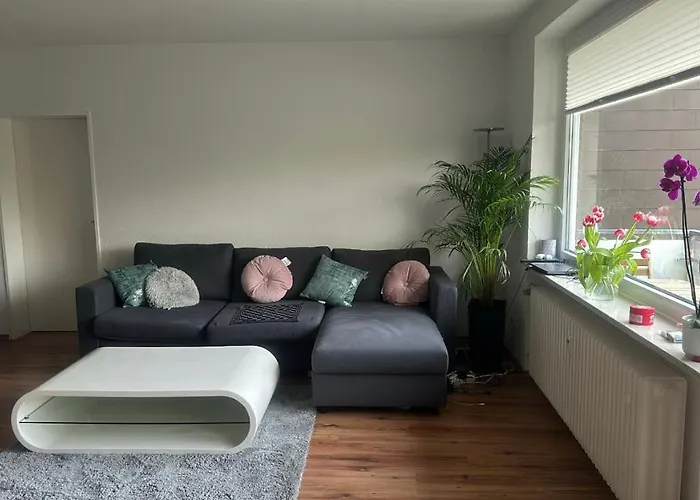 Helle Mit Balkon 5 Minuten Zum Pool 60q ,otopark ,netflix *