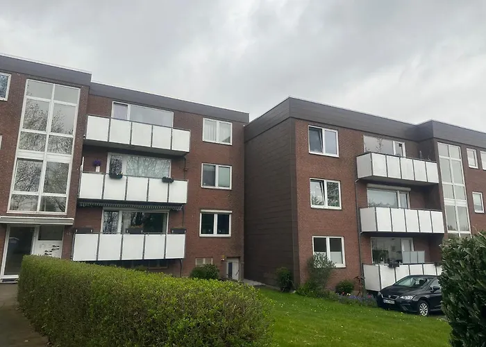 Helle Mit Balkon 5 Minuten Zum Pool 60q ,otopark ,netflix Daire